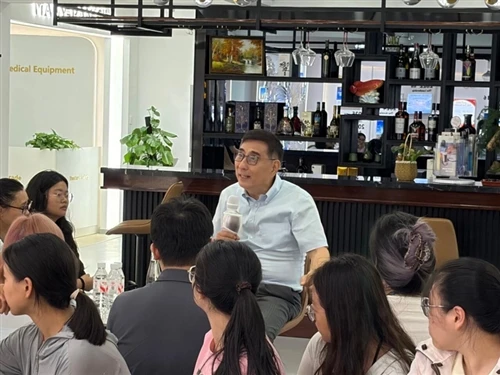 Profesor Wang Qiugen dijeli uvid u hiperbaričnu terapiju kisikom u ortopedsko...